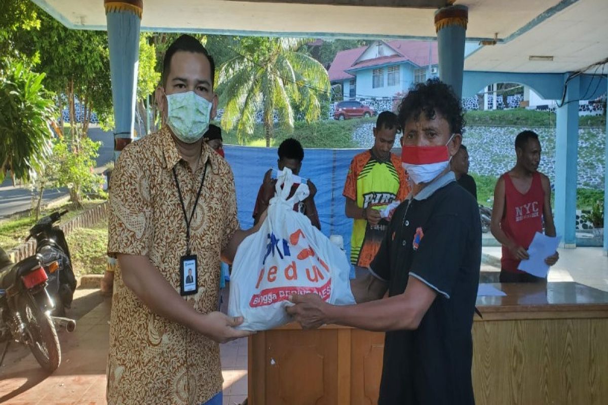 BRI Papua bantu korban kebakaran Dok IX