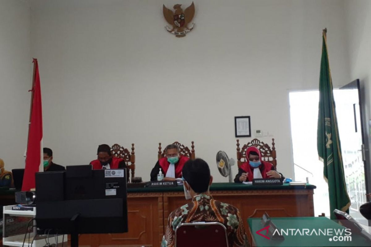 Bupati Solok Selatan nonaktif divonis empat tahun terkait kasus suap