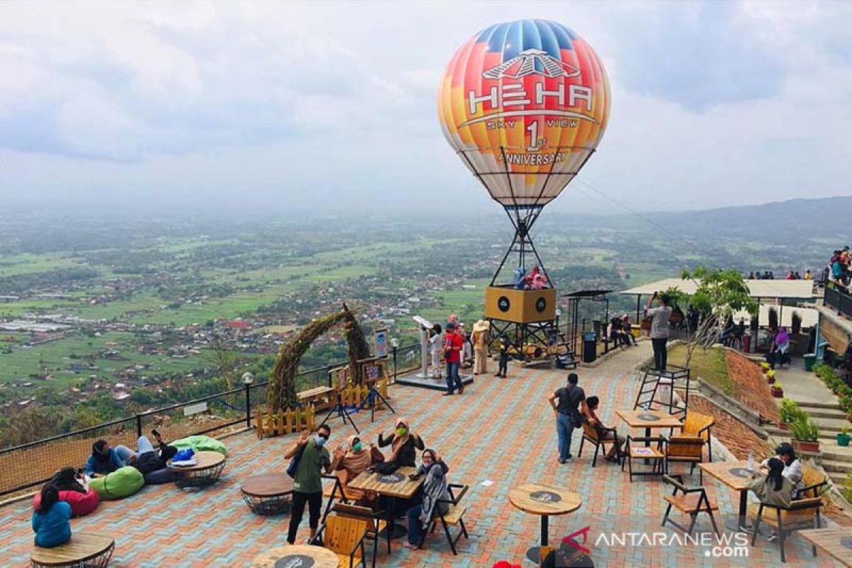 Hotel dan restoran di Yogyakarta segera menerima hibah pariwisata