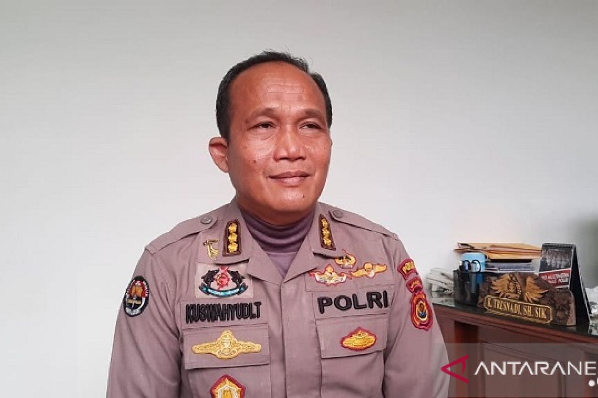 Polda Jambi bantah sesama polisi adu jotos saat demonstrasi