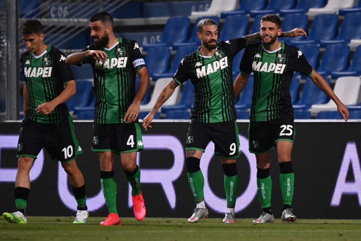 Sassuolo yang kian perkasa bisa puncaki klasemen Serie A