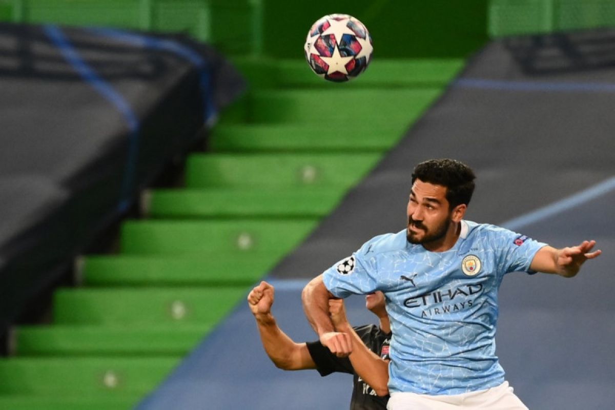 City hajar Everton 3-0, Guardiola puji Gundogan