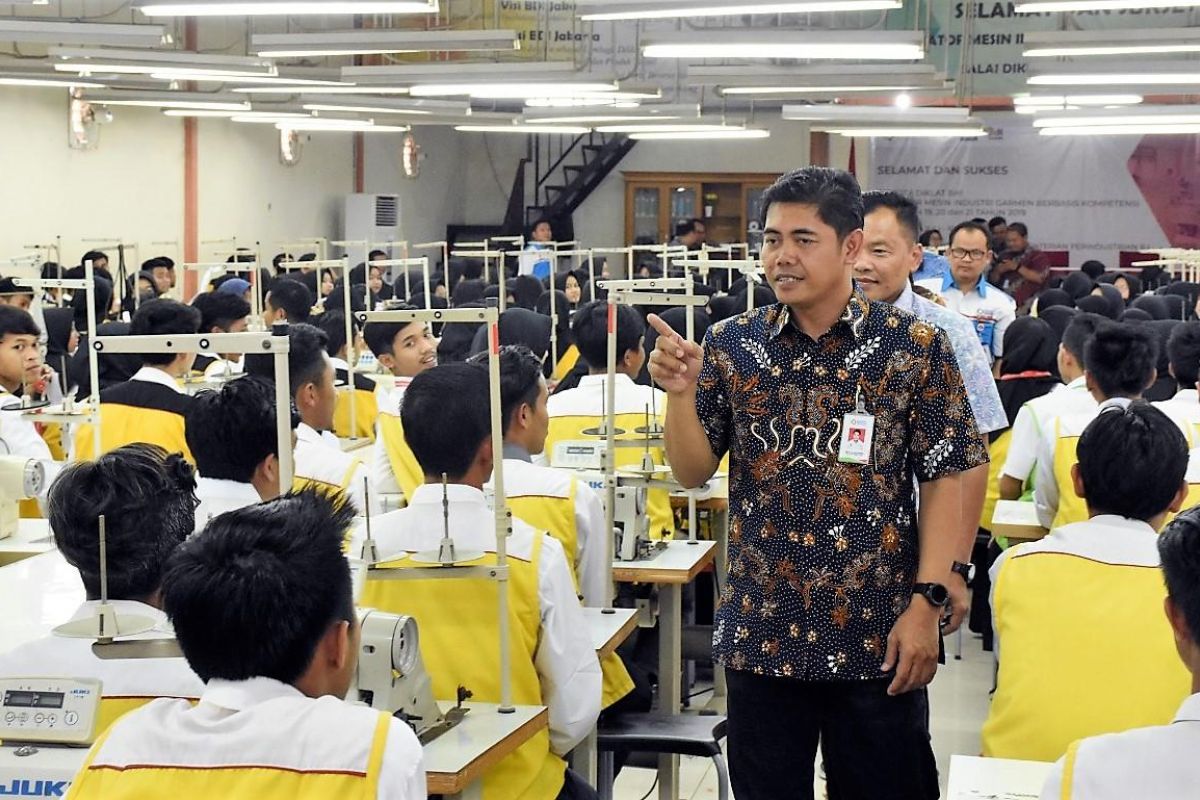 Kemenperin fasilitasi industri dan sekolah vokasi hasilkan SDM mumpuni