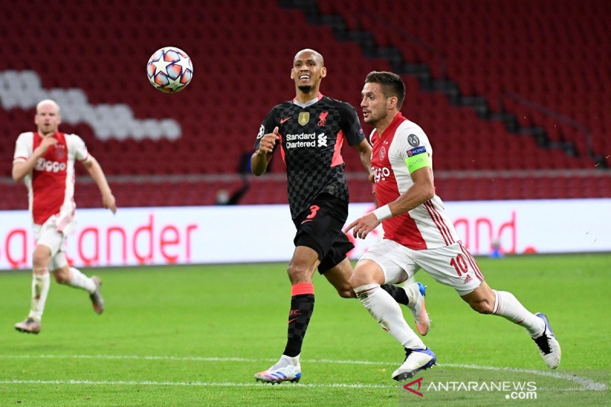 Juergen Klopp menyebut sapuan penting Fabinho cermin kerja keras Liverpool