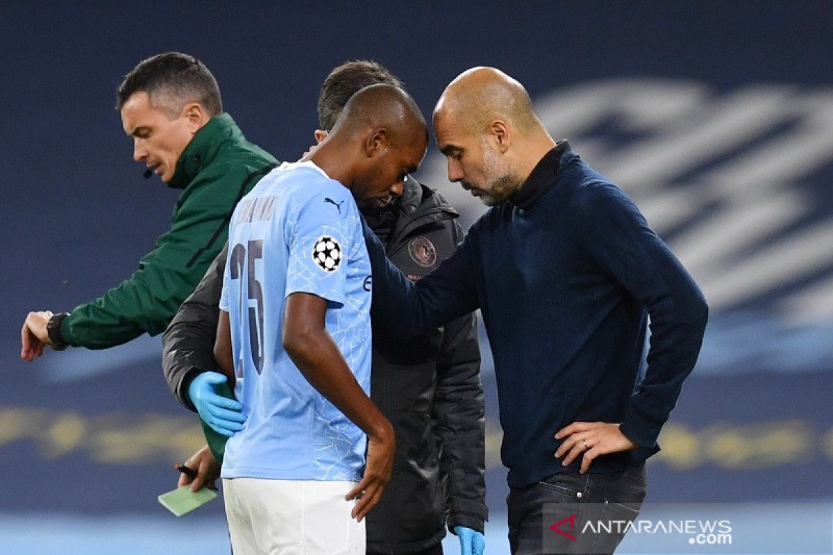 Manchester City menang 3-1 atas Porto, tapi dapat kabar buruk soal Fernandinho