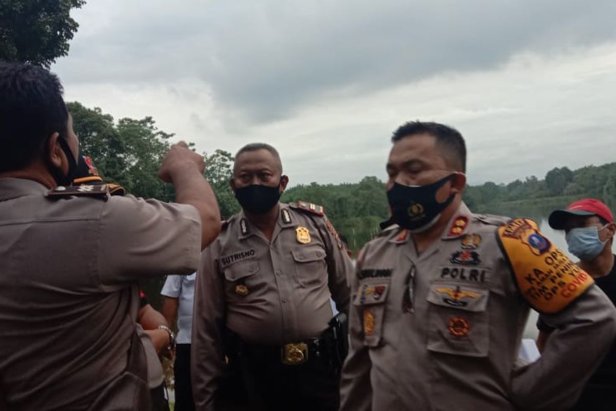 Kapolres Langkat turunkan  anjing pelacak untuk mencari tiga anak yang hilang