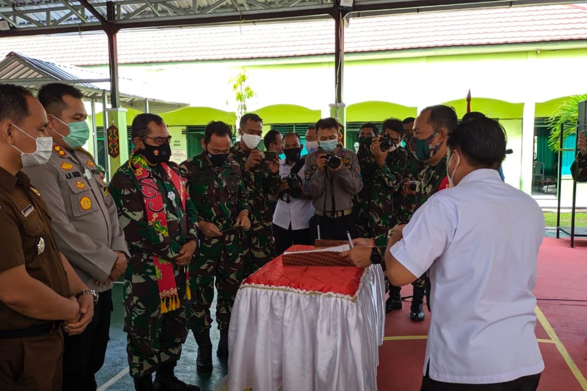 Danrem 102/Pjg berterima kasih kepada anggota Kodim Sampit yang selesaikan TMMD tepat waktu