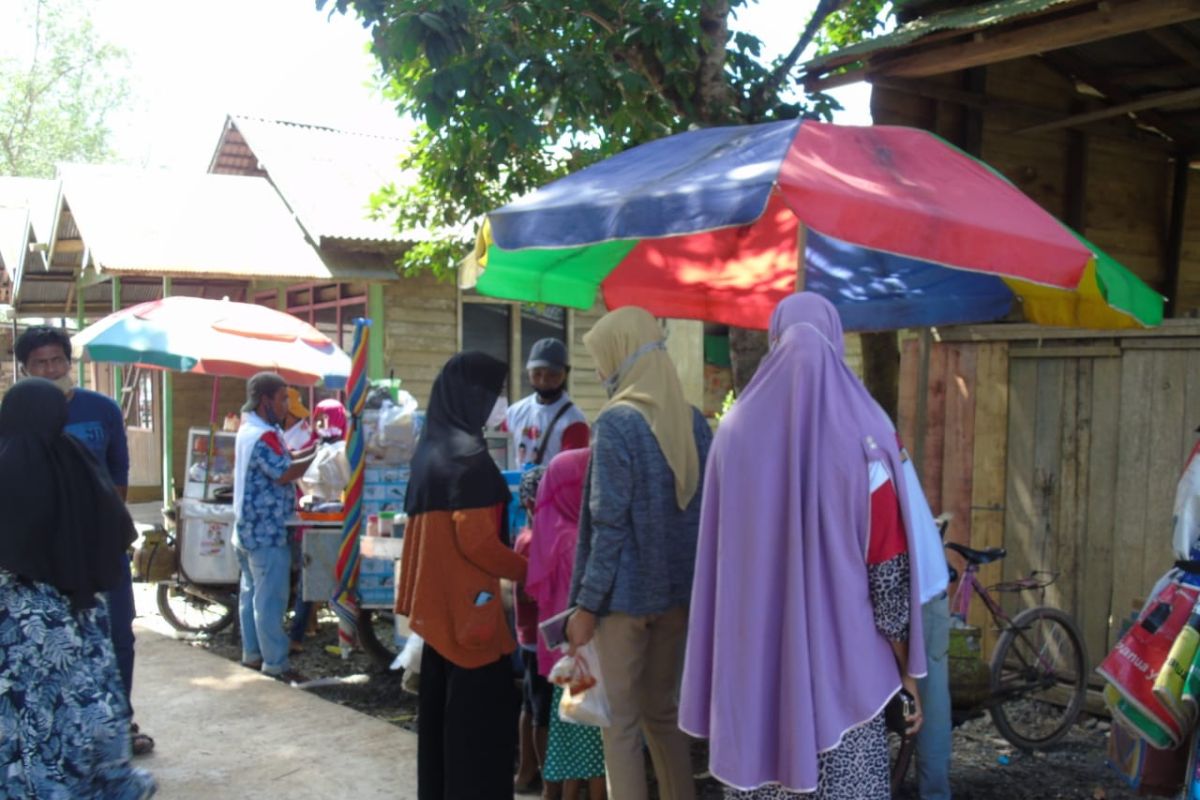 Puluhan pedagang keliling raup keuntungan di tengah kampaye