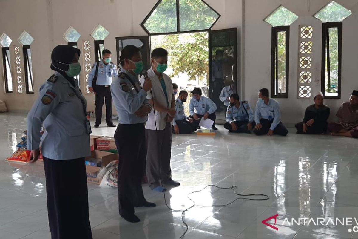 Lapas Sungailiat sosialisasi prokes COVID-19 bagi santri