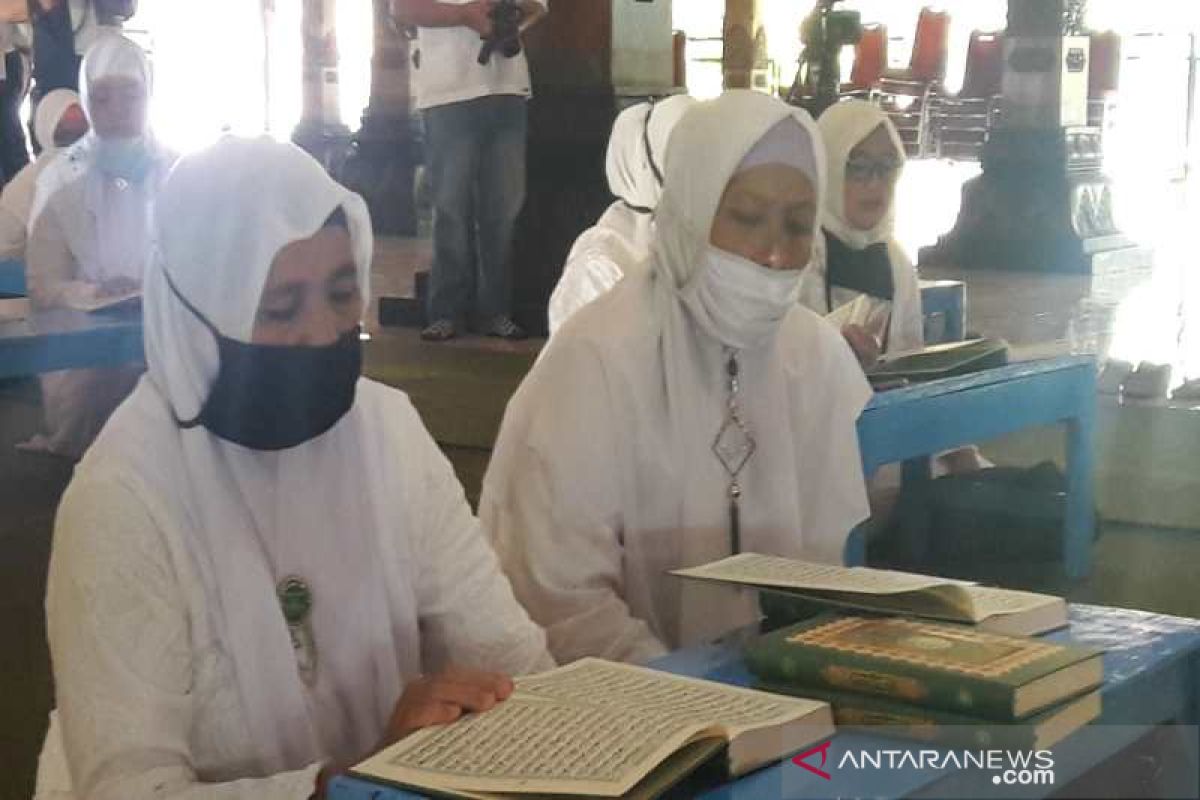 Hari Santri di Temanggung diwarnai Semaan Al Quran