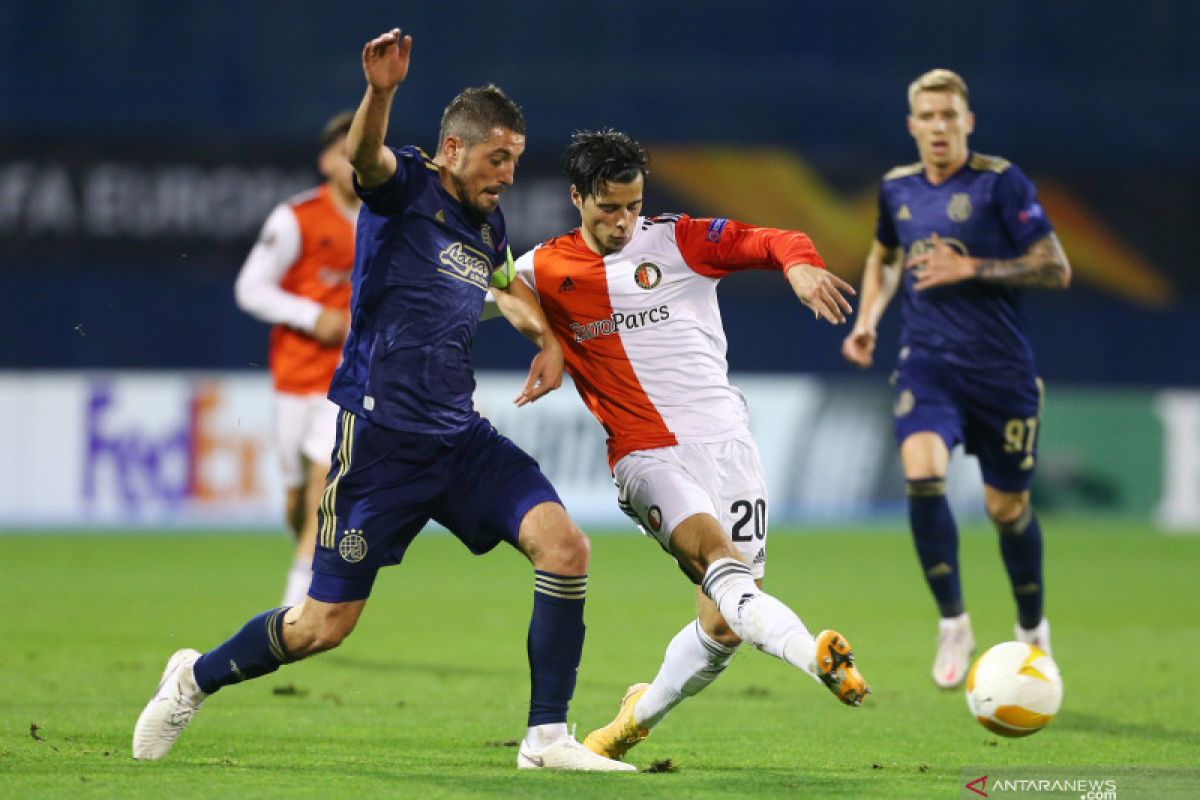 Liga Belanda, Imbang lawan Heracles, Feyenoord gagal pangkas poin dari Ajax