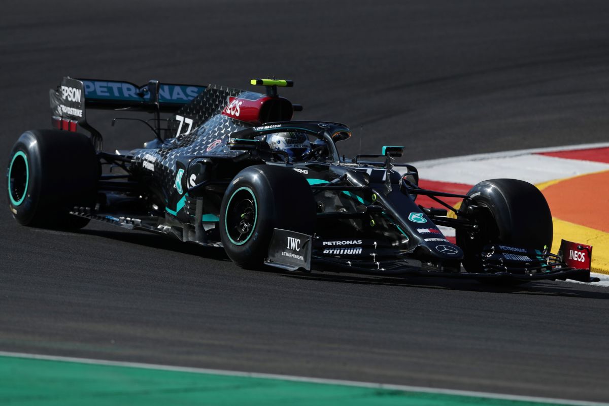 Formula 1: Bottas dominasi sesi latihan bebas, Verstappen tabrak Stroll