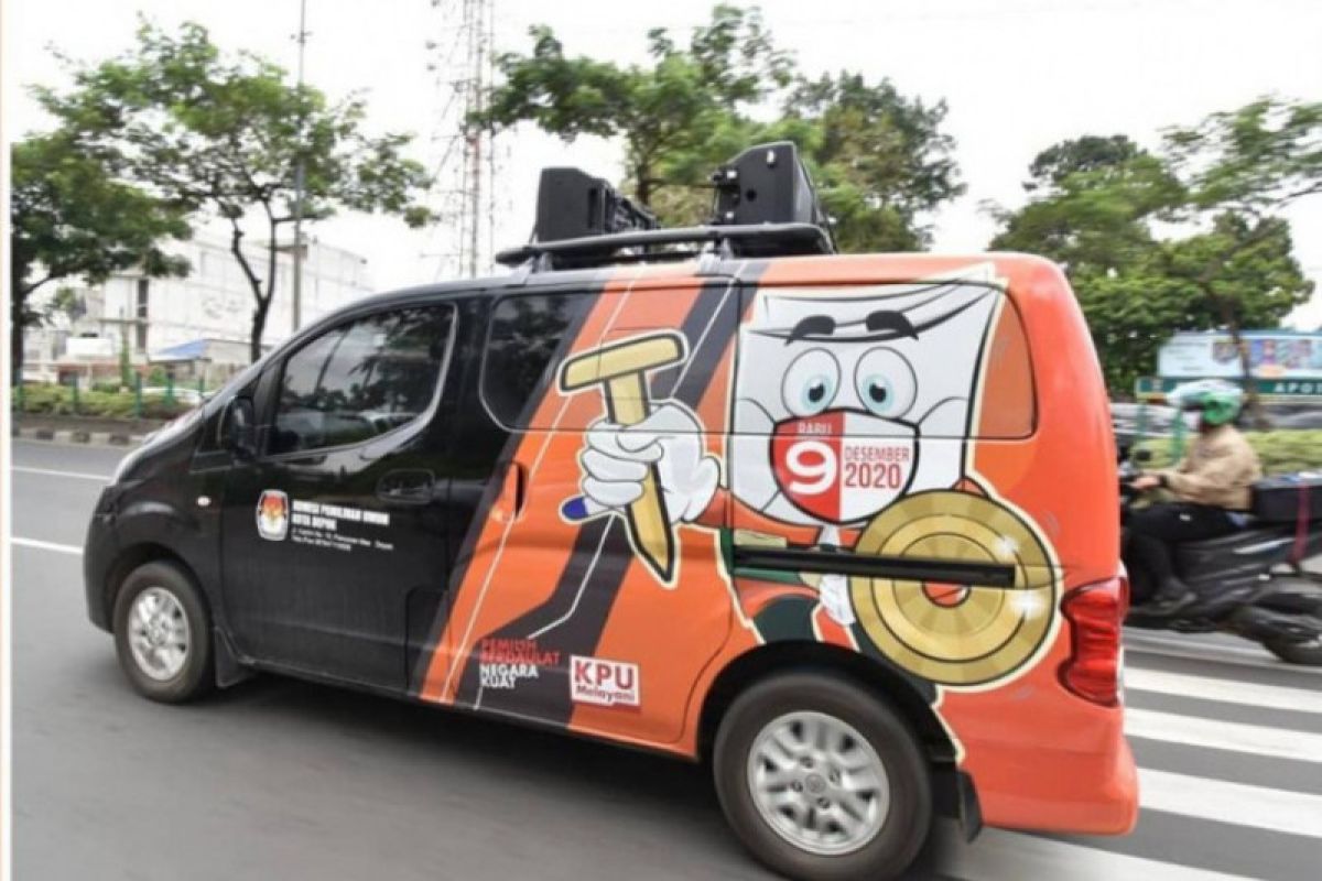 KPU Depok gunakan mobil 