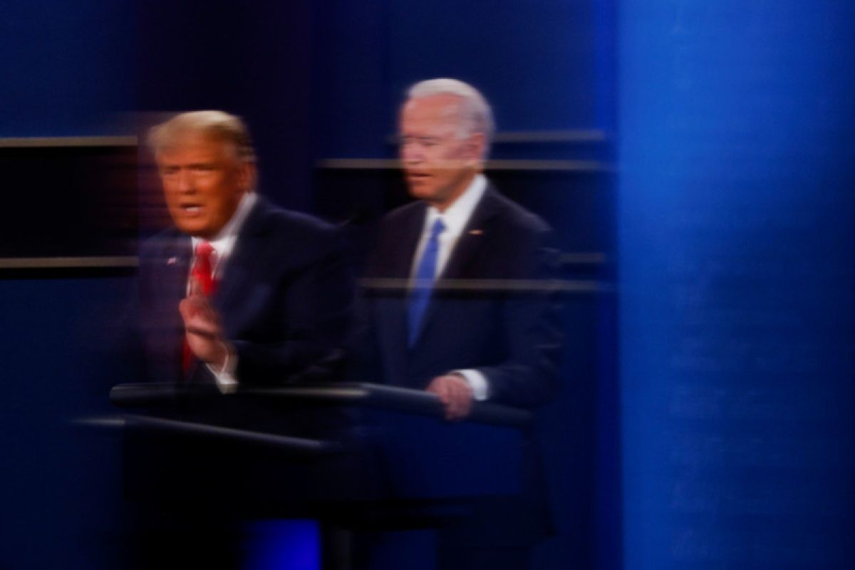 Telaah - Donald Trump, Joe Biden dan Dunia