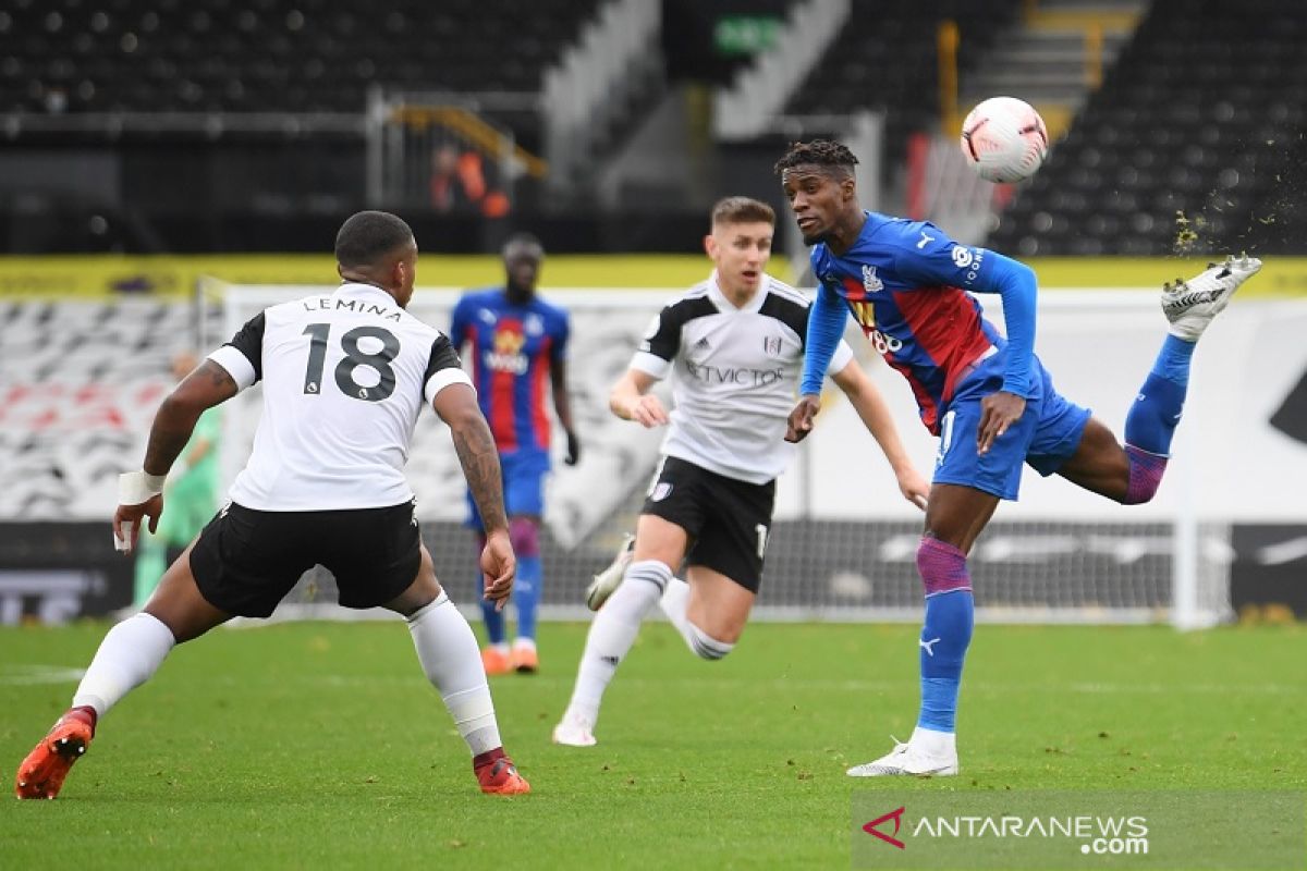 Crystal Palace mengalahkan Fulham 2-1