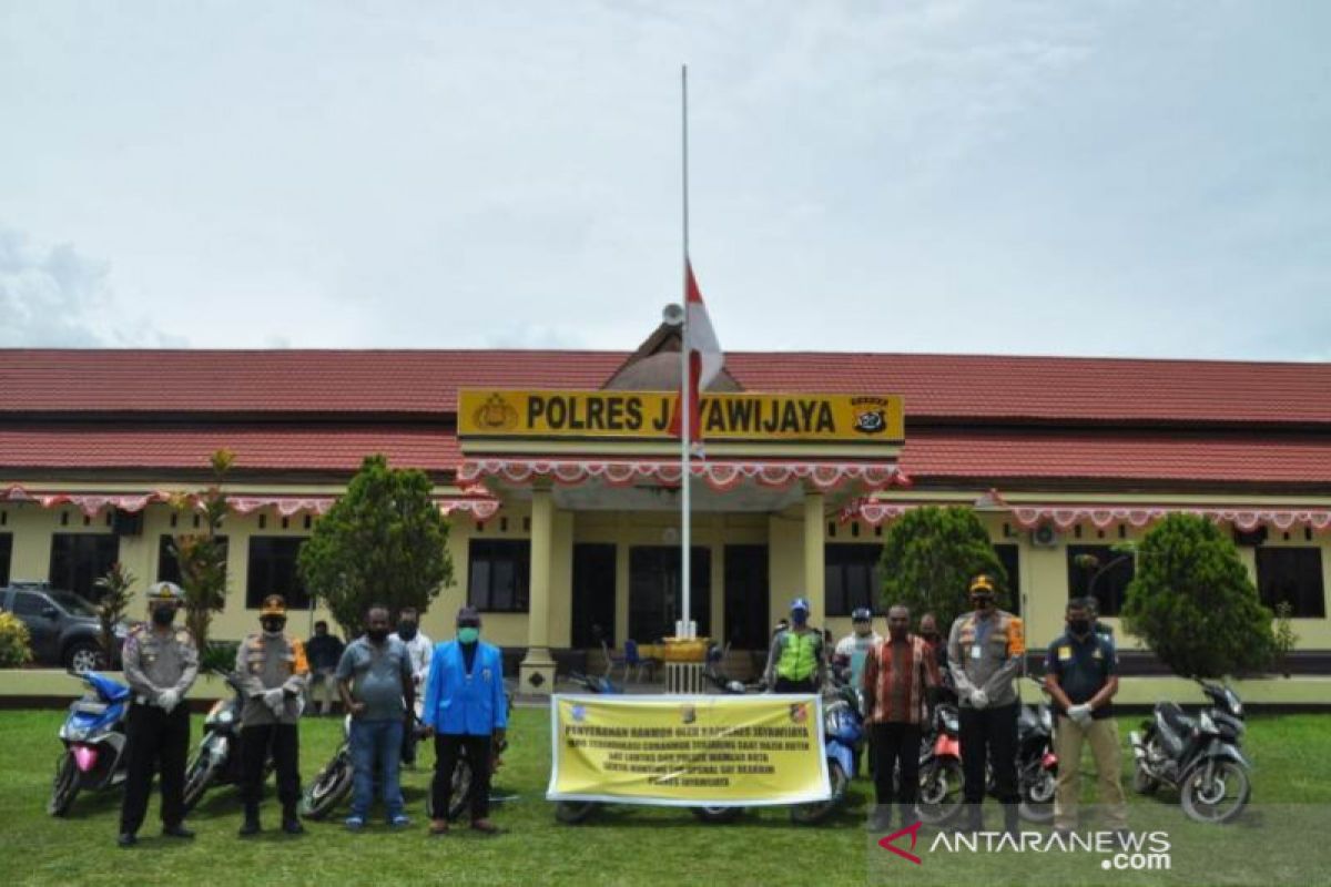 Polres Jayawijaya kembalikan lagi 10 sepeda motor curian