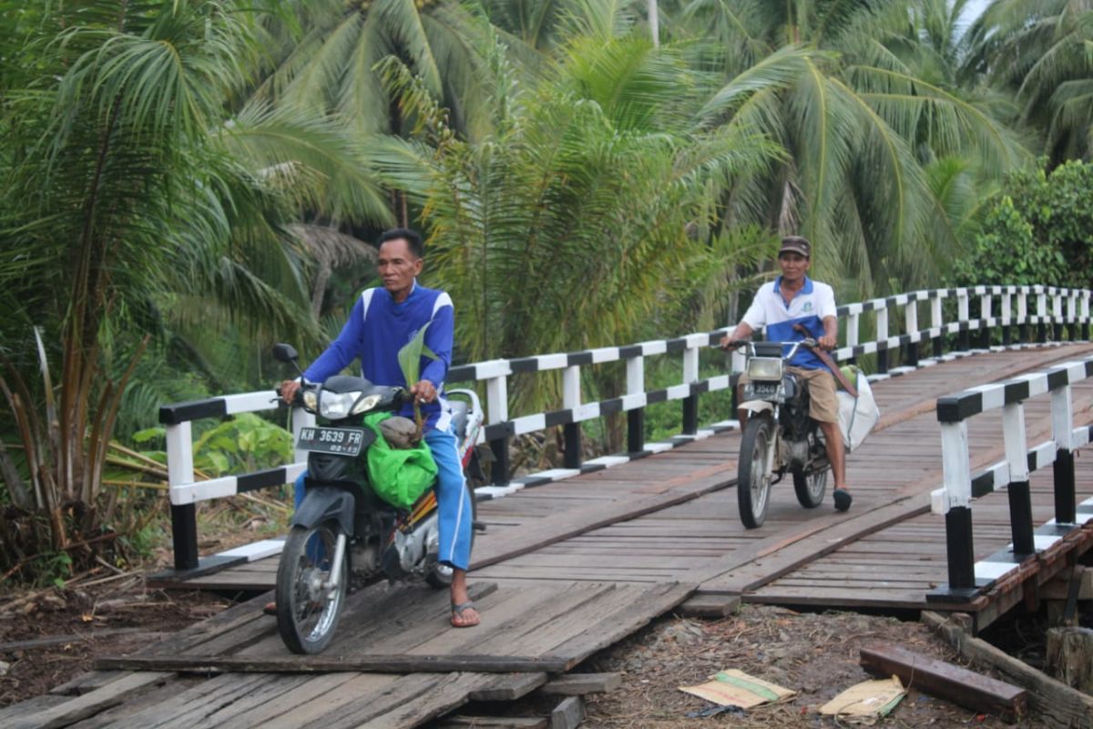 Tiga jembatan hasil TMMD dongkrak perekonomian masyarakat di dua desa