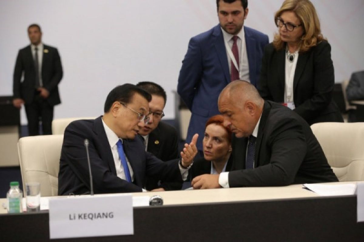 PM Bulgaria dan tiga menteri akan jalani isolasi COVID-19