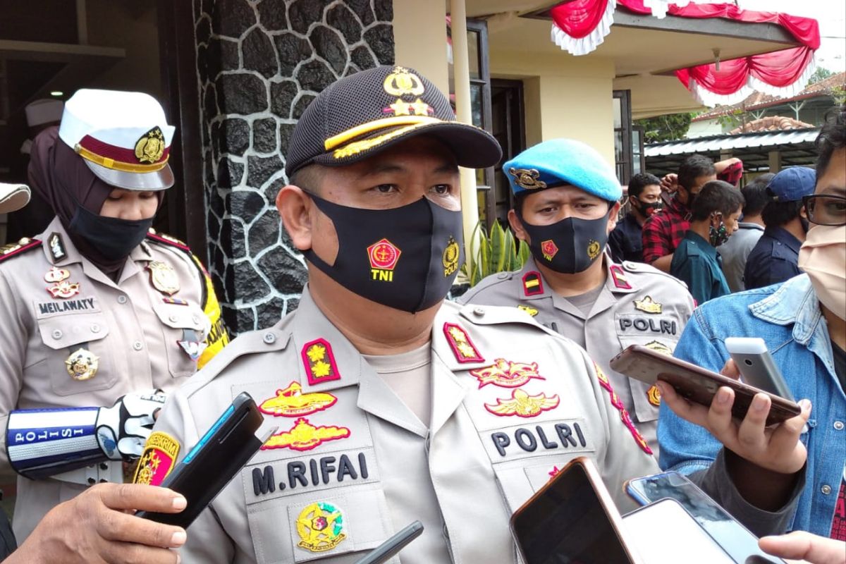 Dua pendaki foto bugil di Gunung Gede bakal diproses hukum