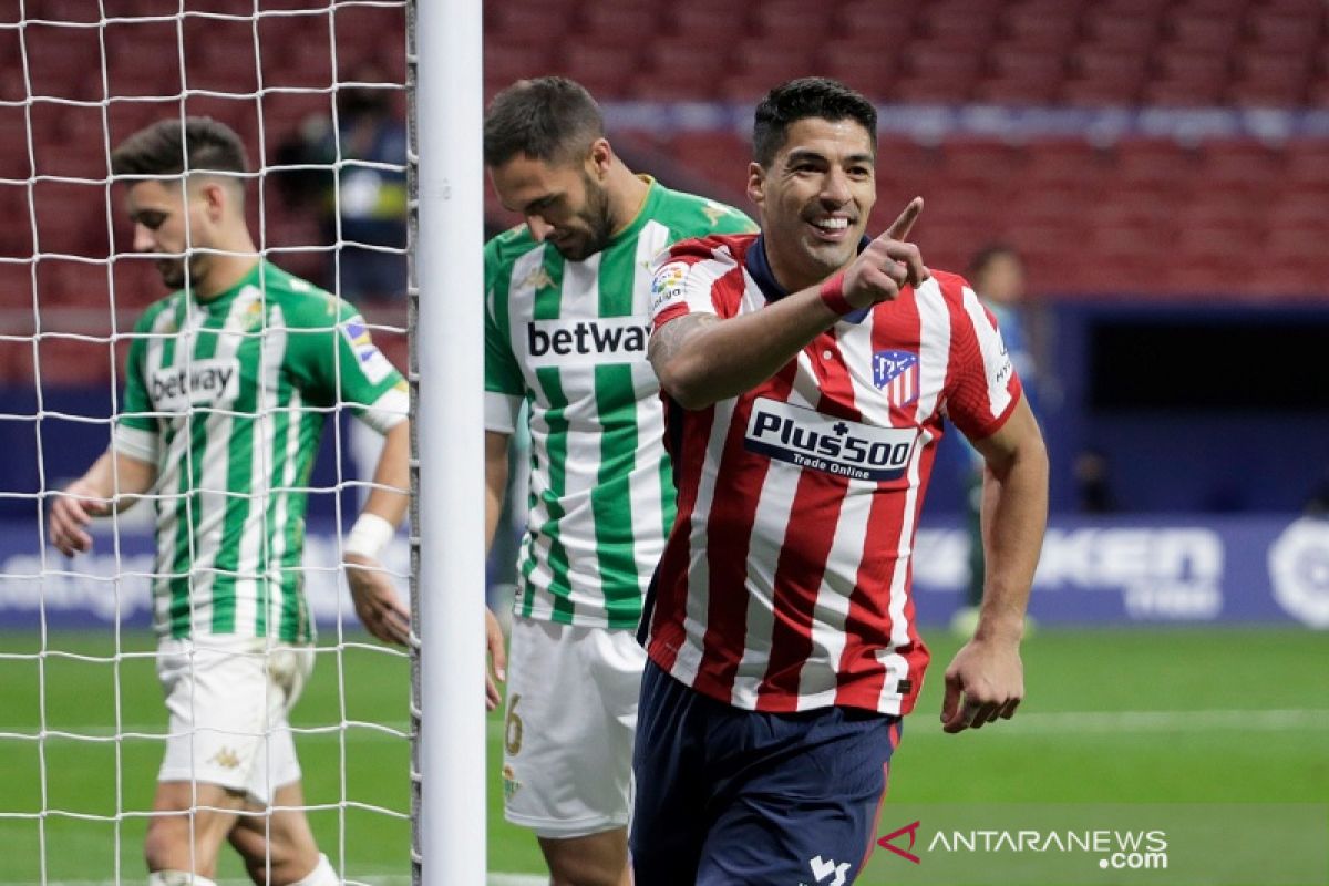 Liga Spanyol, Suarez lanjutkan kesuburan saat Atletico Madrid bungkam Real Betis 2-0