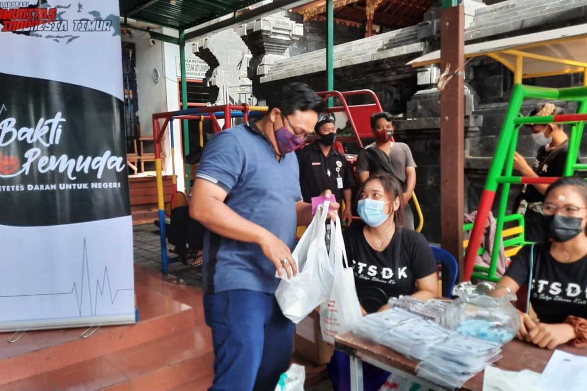Bold Riders Bali adakan donor darah dan bagikan masker