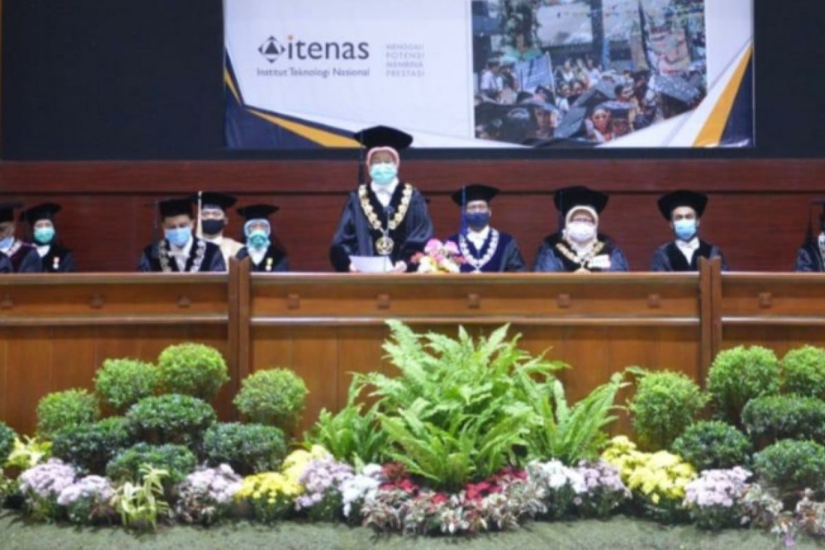 Itenas Bandung wisuda 692 lulusan secara virtual