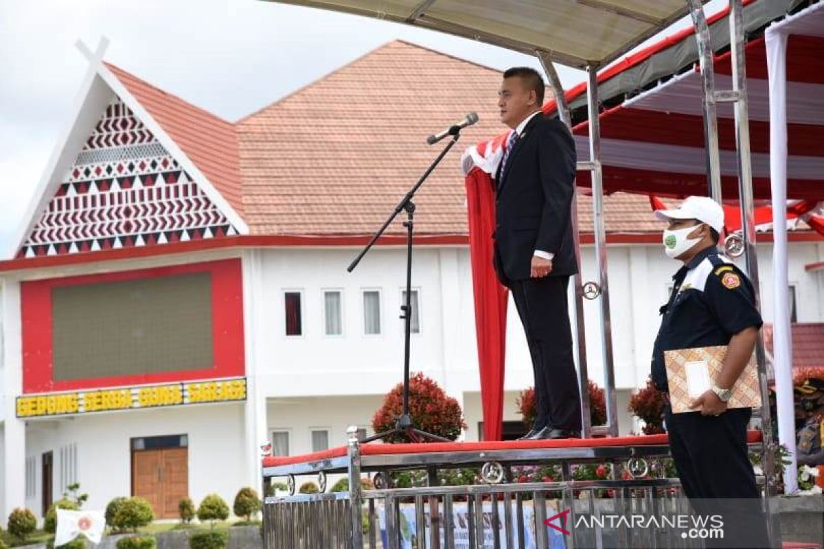 Ketua Komisi Kejaksaan Irup apel gabungan puncak Bulan Bakti Karang Taruna Tapsel