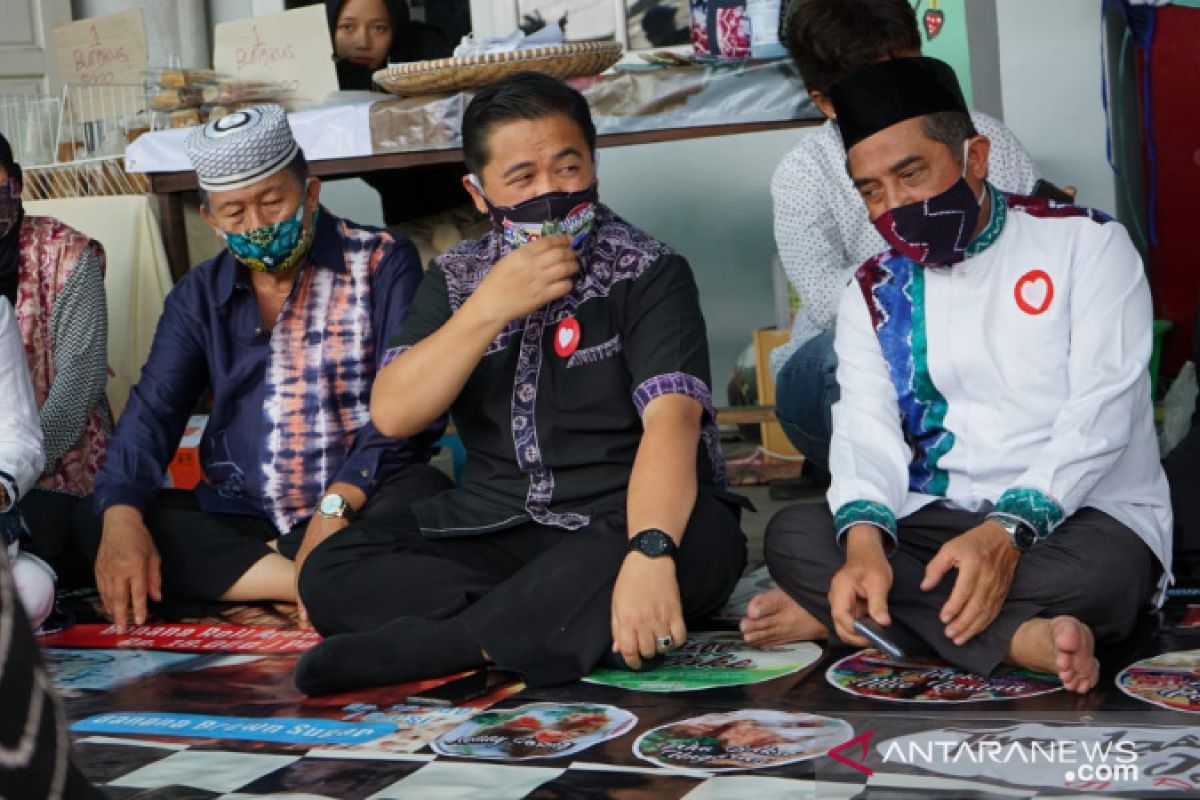 Serap aspirasi warga, Cawali H Ibnu Sina jawab di Baiman 2