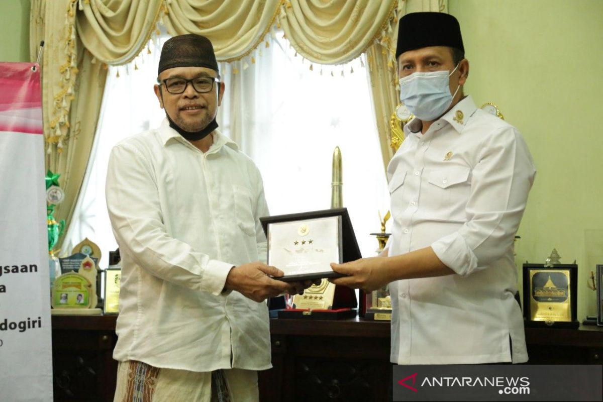 BNPT bolsters cooperation in deradicalization with Pesantren