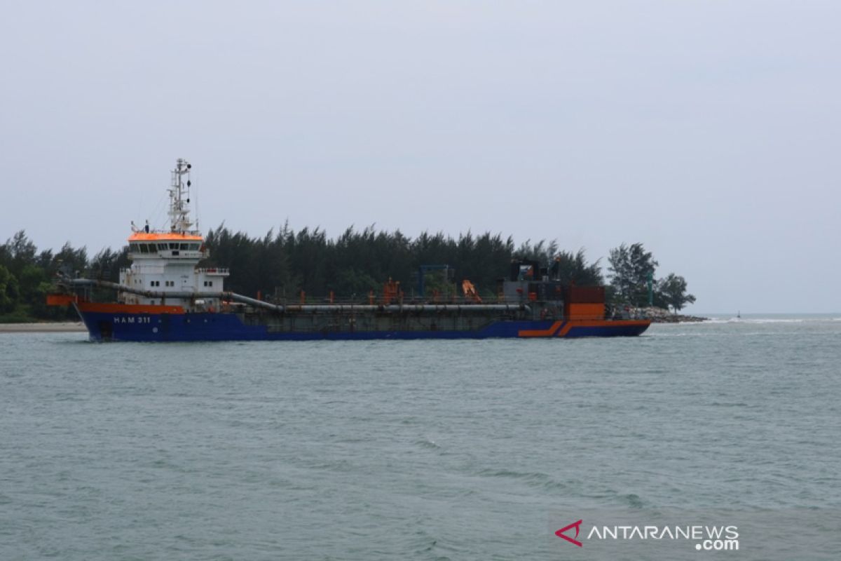 Pelindo Bengkulu pastikan alur pelabuhan Pulau Baai lancar