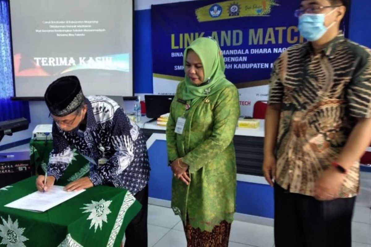 15 SMK Muhammadiyah di Magelang-Bina Talenta Group kerja sama
