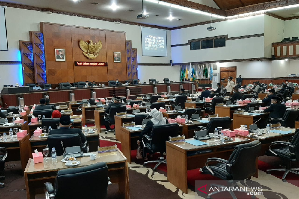 Tak cukup kuorum, hak angket DPRA terhadap Plt Gubernur Aceh ditunda