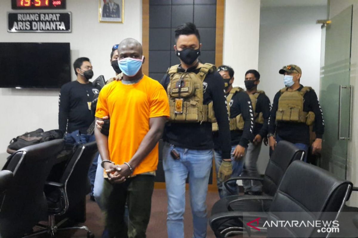 Pelaku pembunuhan WN Nigeria gunduli rambut untuk kelabui polisi