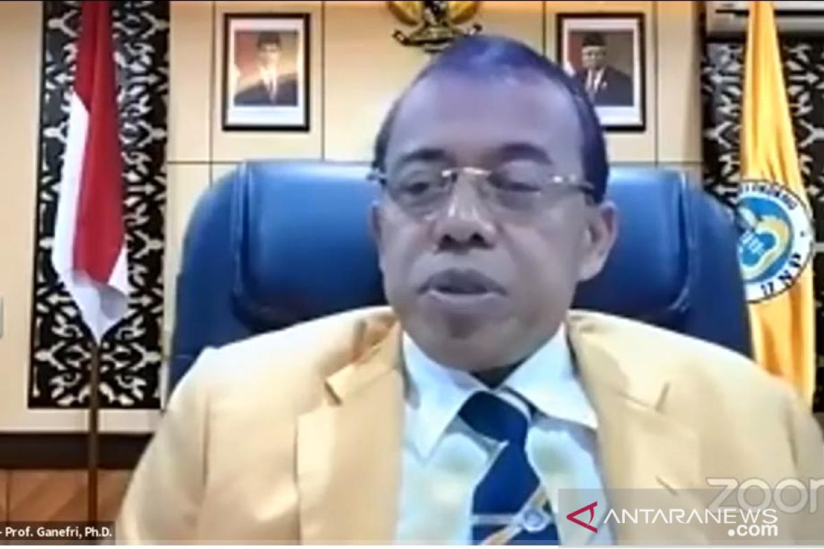 UNP kampanyekan kampus sehat melalui webinar nasional