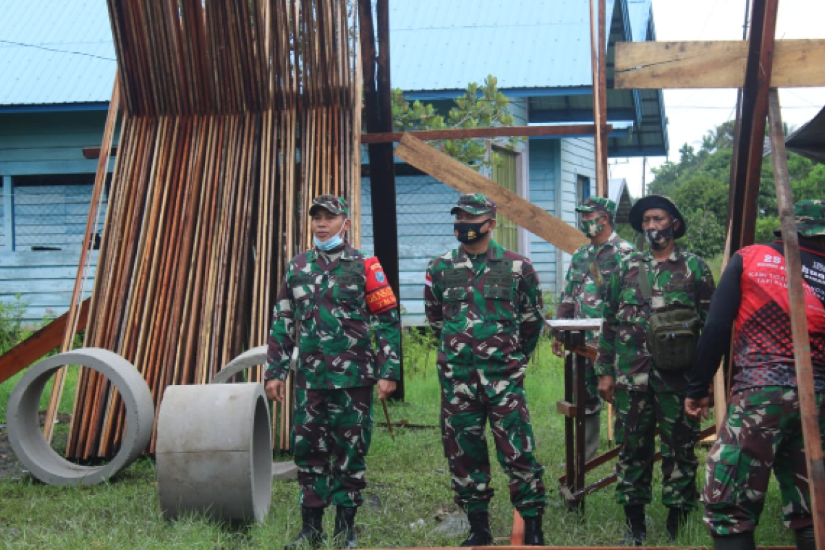 Pos terpadu TMMD wadah memperkokoh persatuan desa