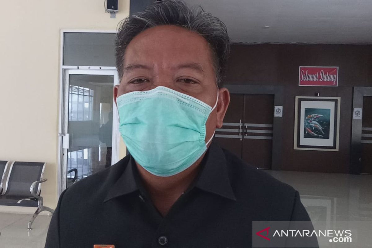 Bupati Sanggau imbau ASN tidak lakukan perjalanan keluar kota