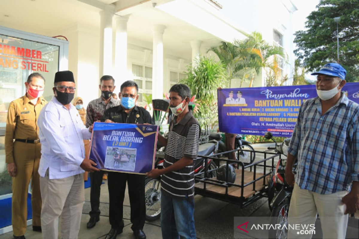 Pemkot Banda Aceh bantu modal 100 UMKM terdampak COVID