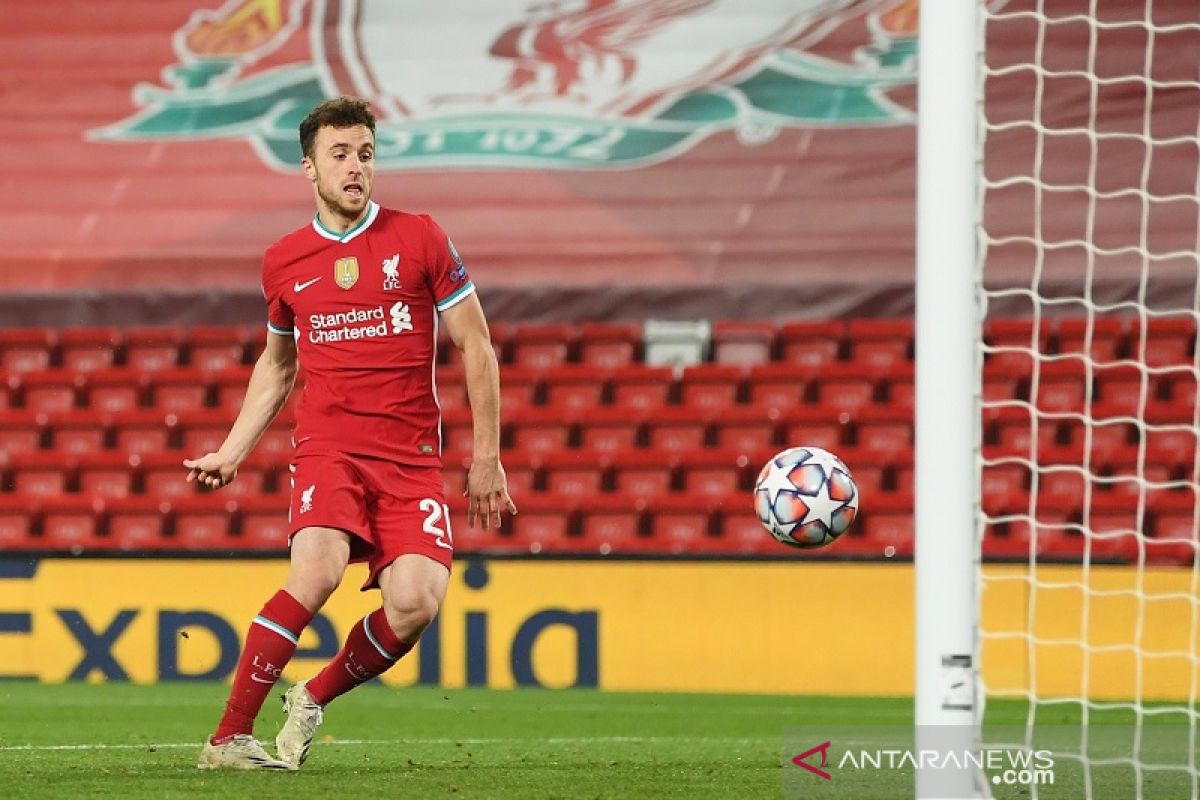 Diogo Jota mencetak gol lagi saat membantu Liverpool mengalahkan Midtjylland 2-0