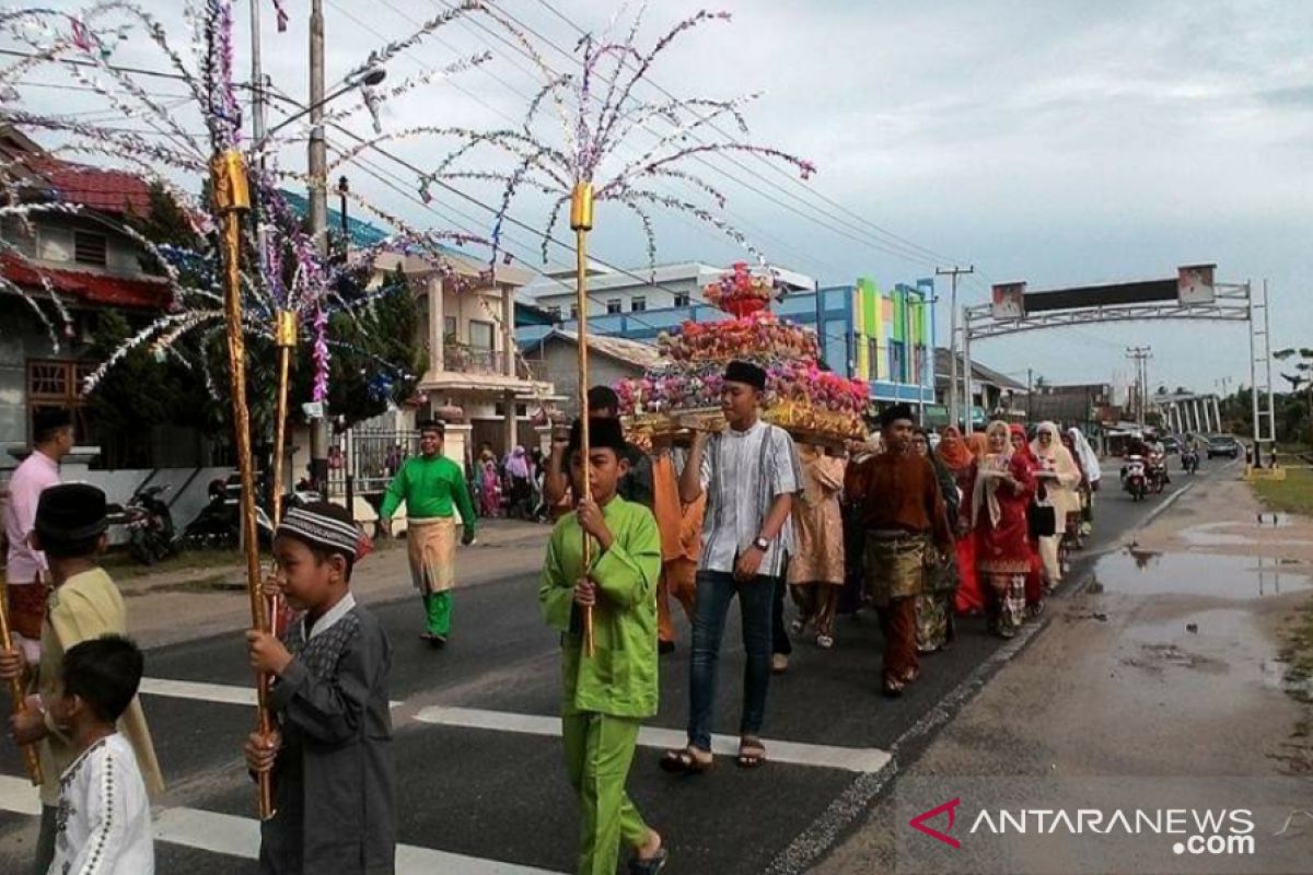 Natuna rayakan Maulid Nabi  tanpa pawai bunga telur  karena COVID-19