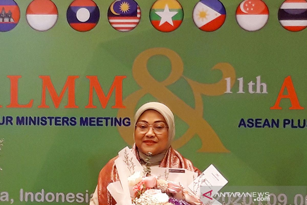 Menaker Ida Fauziyah jabat Ketua Menteri Ketenagakerjaan se-ASEAN