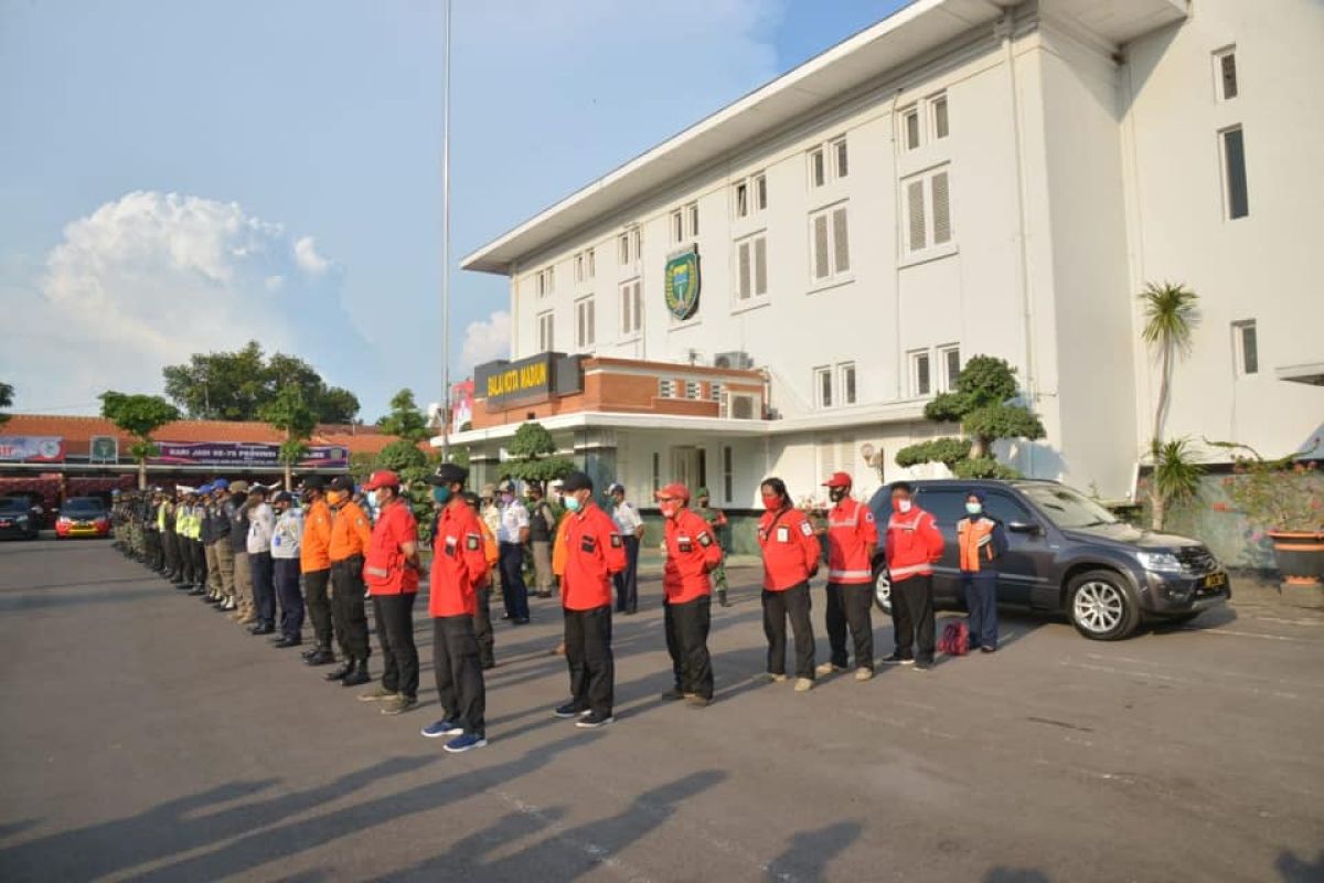 Pemerintah Kota Madiun siagakan lima pos pantau amankan libur panjang