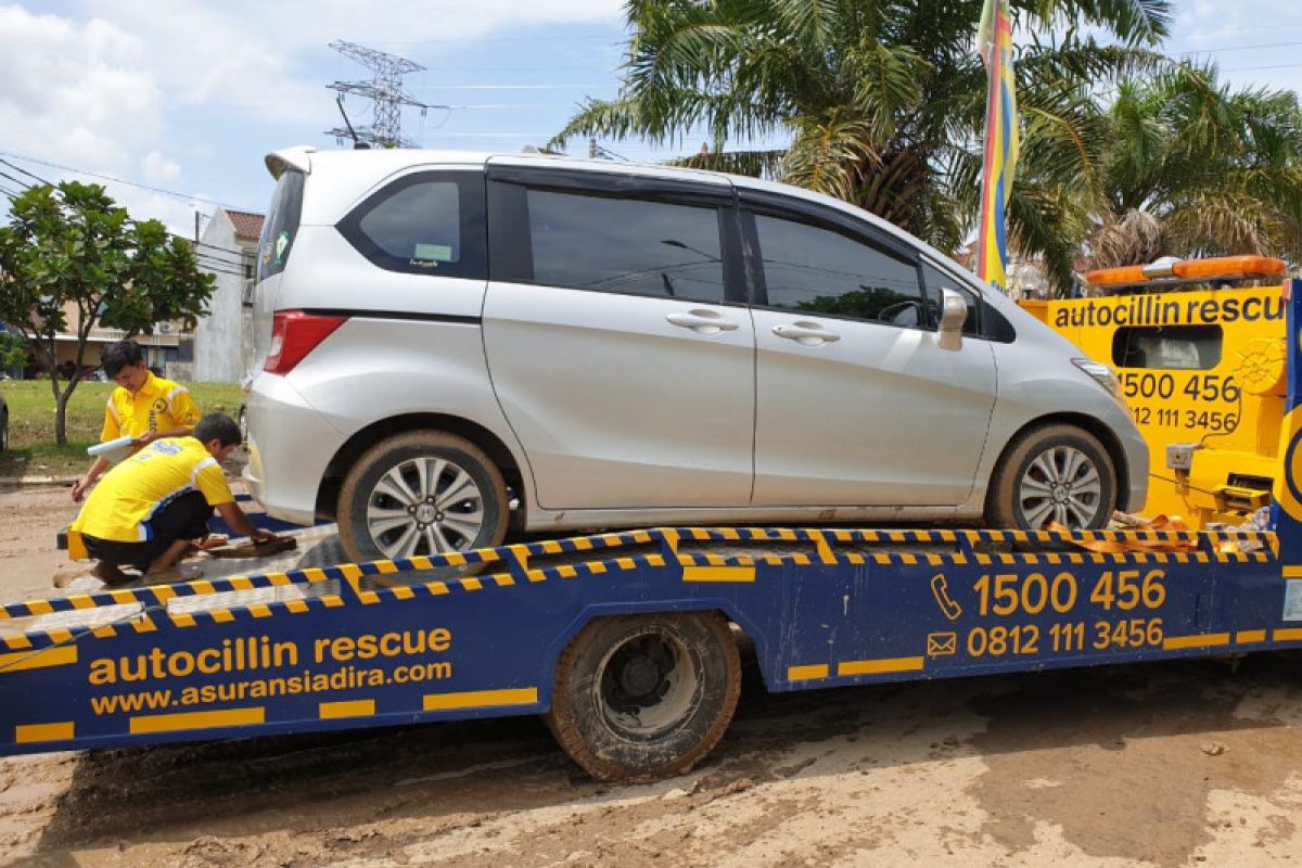 Hindari hal ini agar klaim mobil kebanjiran diterima asuransi