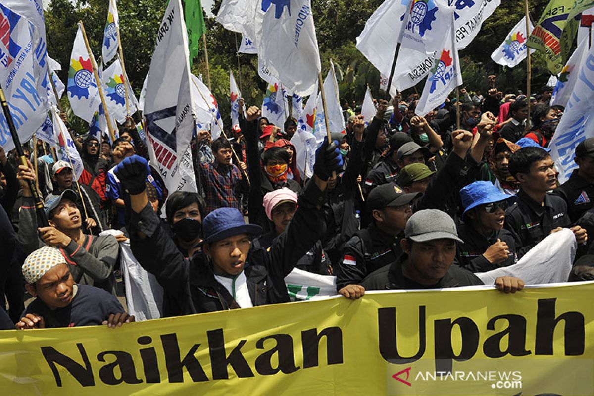 Anies nyatakan keinginannya untuk berbuat  adil terkait kenaikan UMP