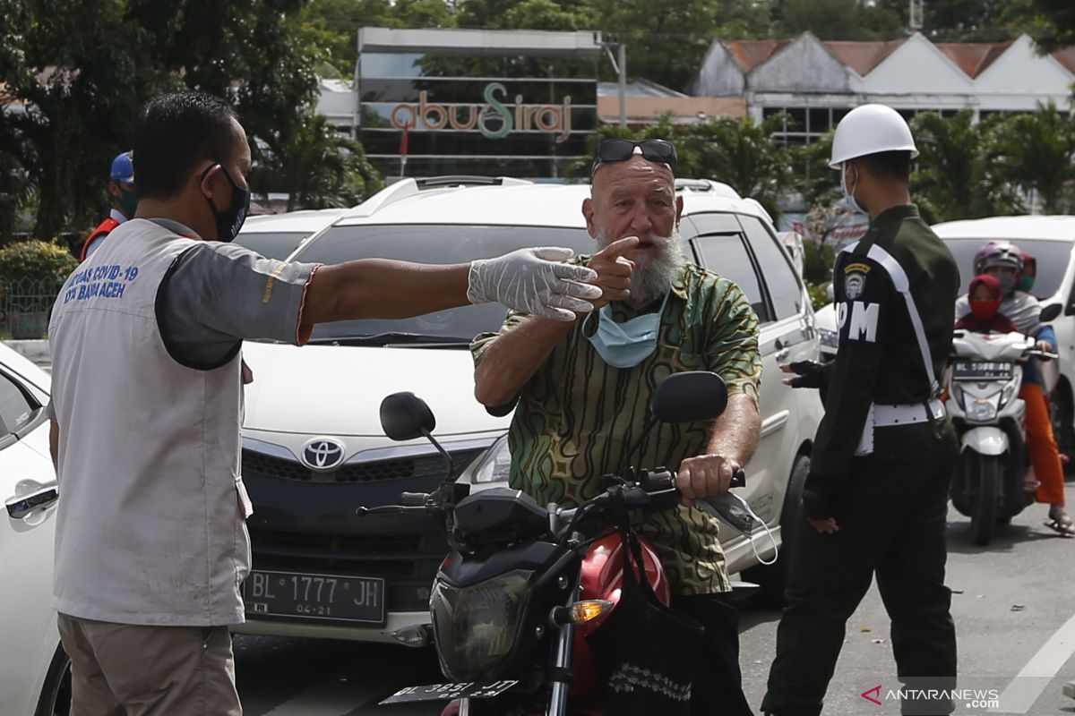 Pemerintah perketat pelaksanaan protokol kesehata WNA masuk Indonesia