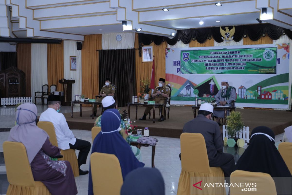 10 mahasantri ikuti orientasi keberangkatan ke Hadramaut dan Yaman