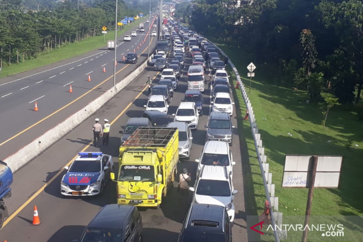 Jalur Puncak Bogor ditutup jika volume kendaraan terus meningkat