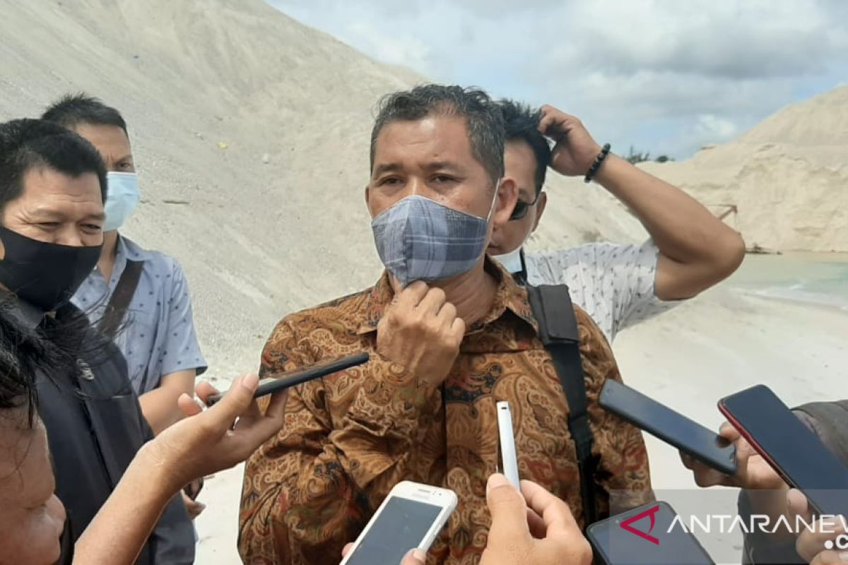 Ketua Komisi III DPRD Bangka dorong PT Pulomas bersihkan tumpukan pasir