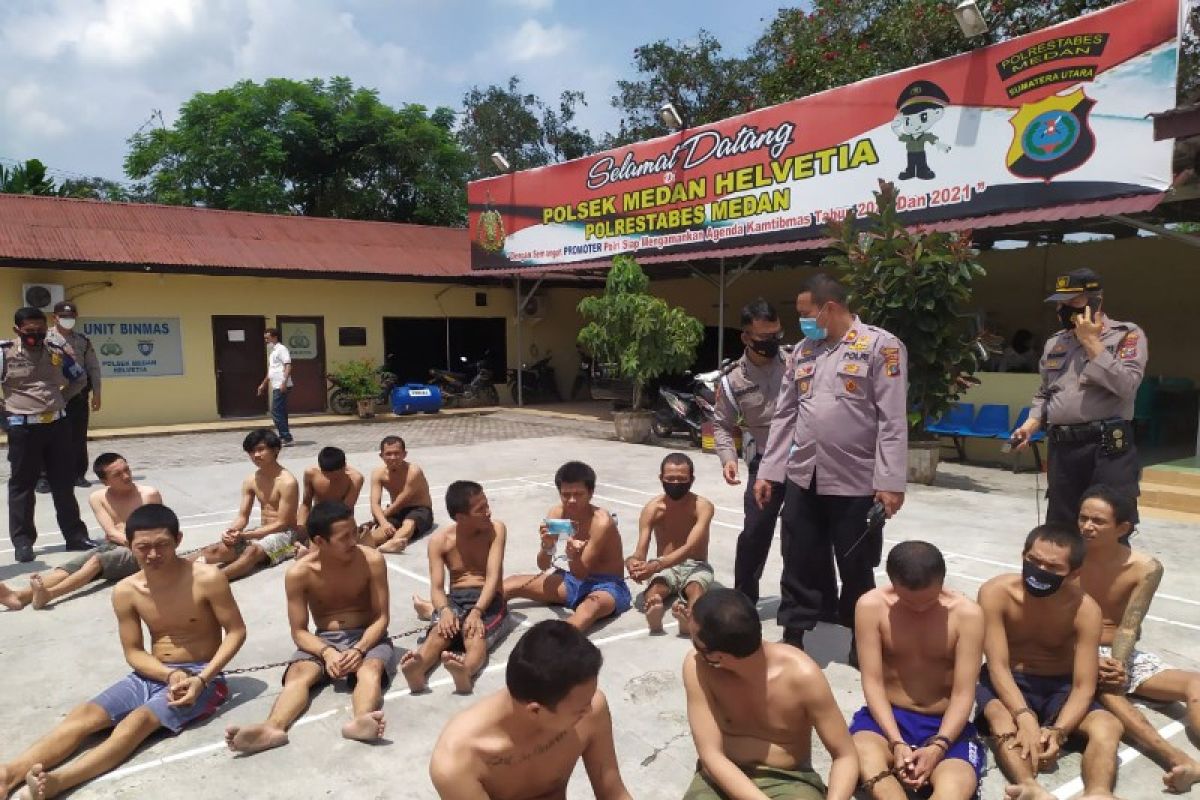 Tahanan Polsek Medan Helvetia dijemur cegah penyebaran COVID-19