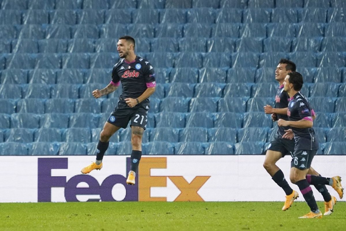 Napoli bawa pulang tiga poin usai  menang tipis 1-0 atas Real Sociedad