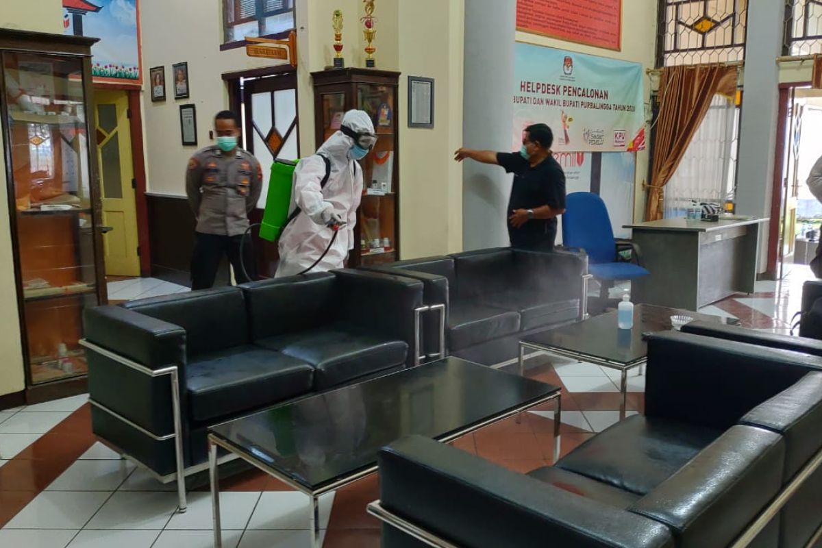 Kantor KPU Purbalingga disterilisasi guna cegah COVID-19